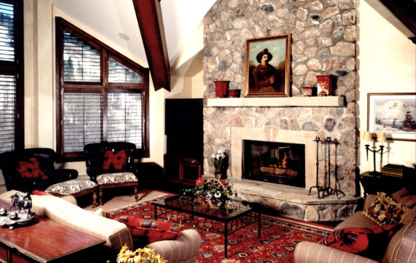 McCoy Peak Lodge | Interior