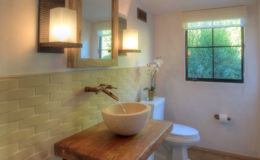 Montecito-Smith-Private-Residence-Bathroom—WEB